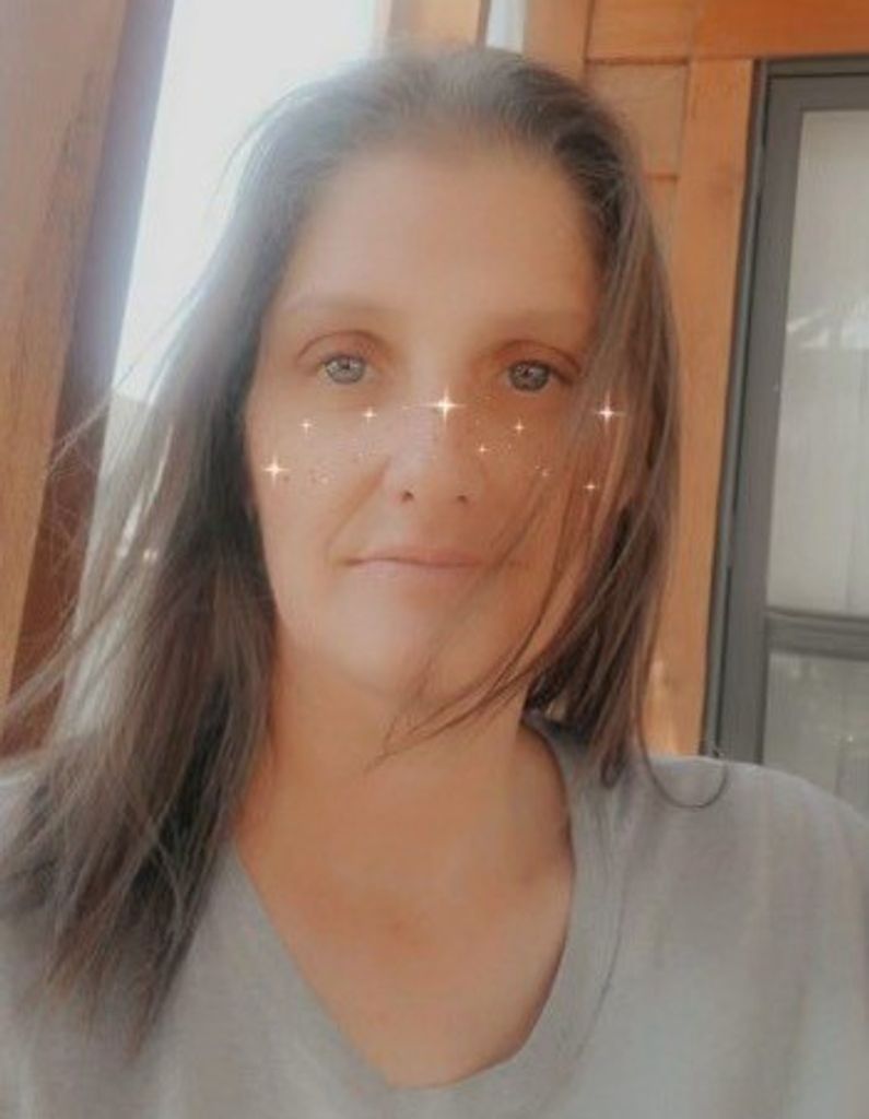 Laura Anderson