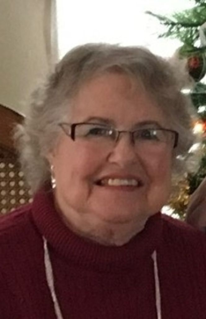 Esther L. Saens Profile Photo