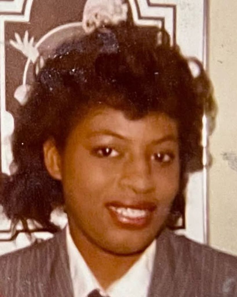 Angela Williams