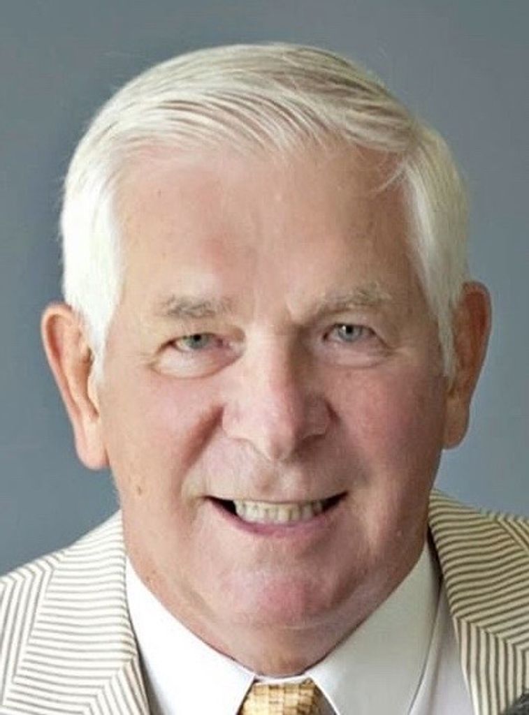 James R. Lueking Profile Photo