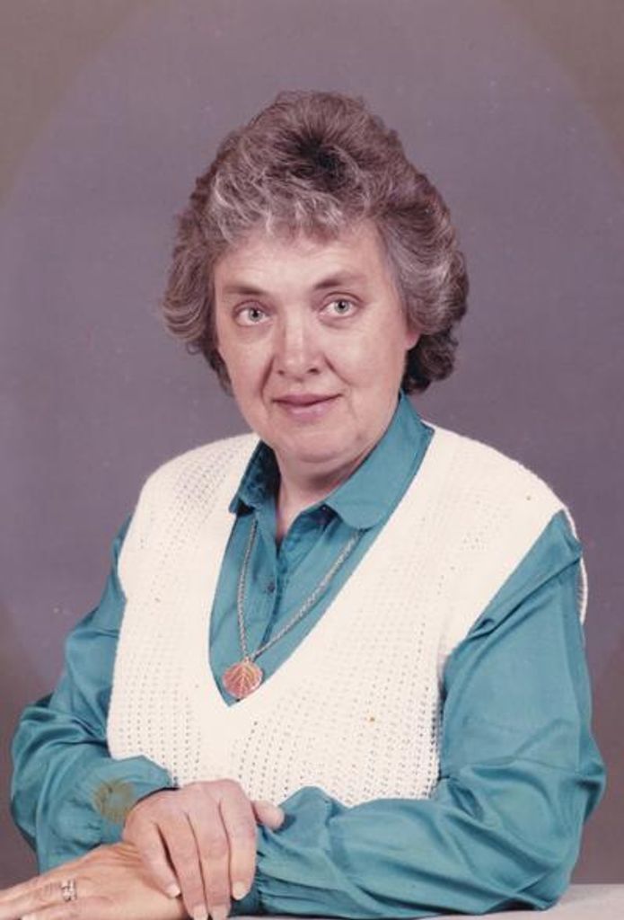 Elizabeth Grindle Profile Photo