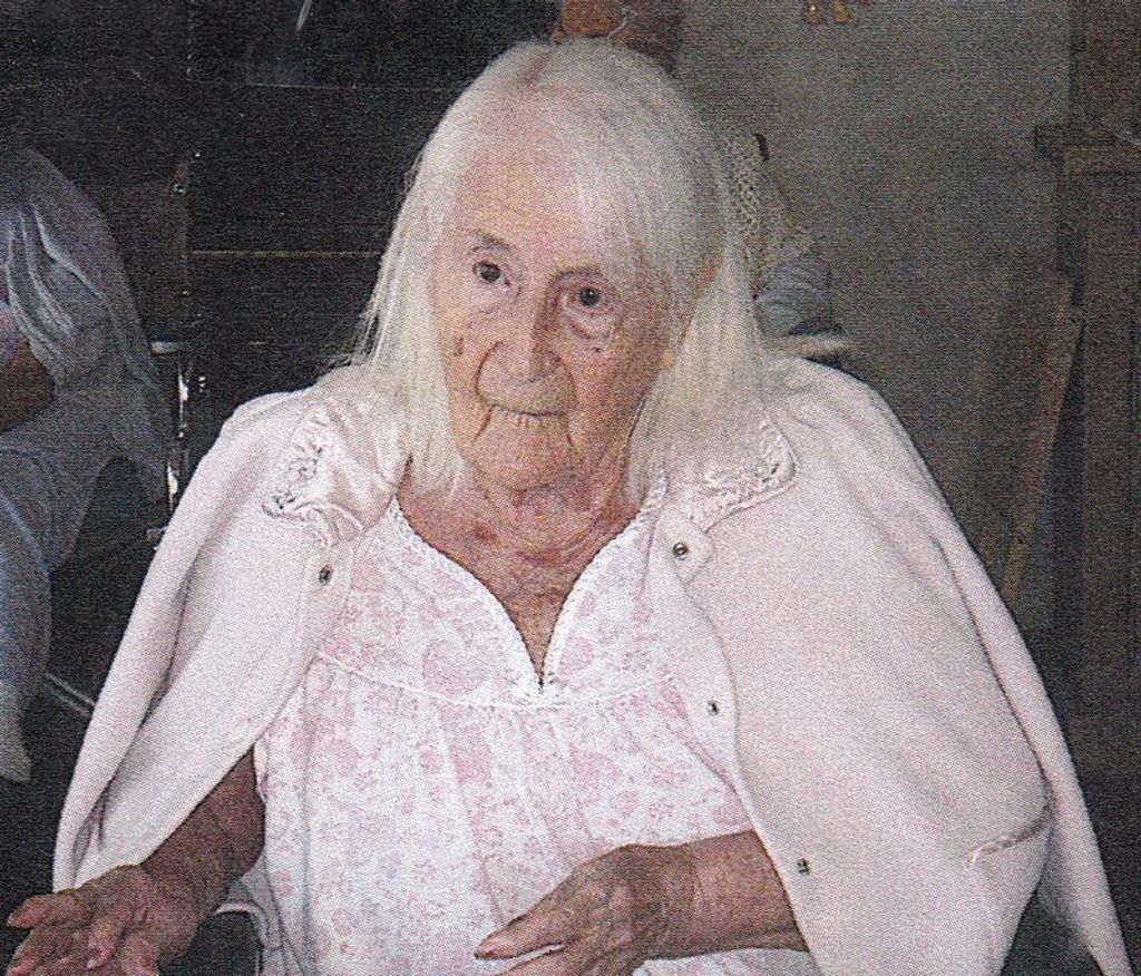 Dora Ruff Gamboa