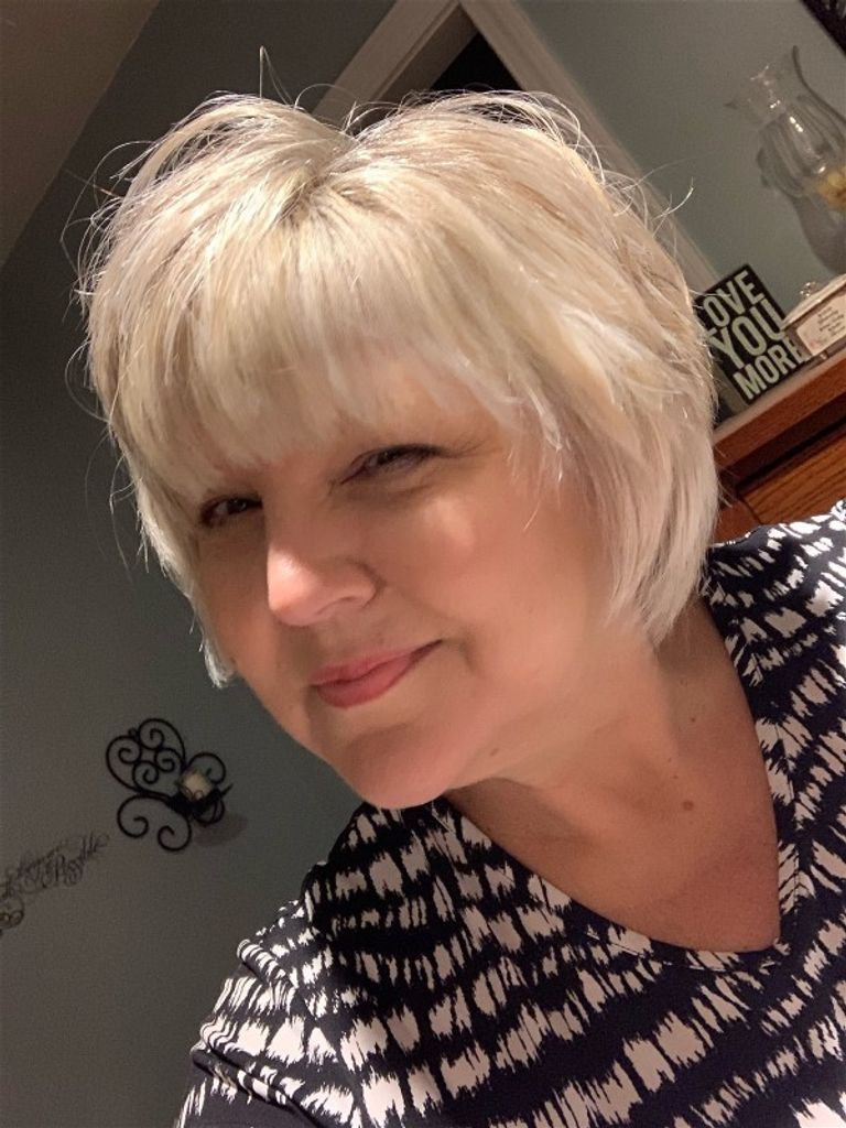 Debra Sue Sanders Profile Photo