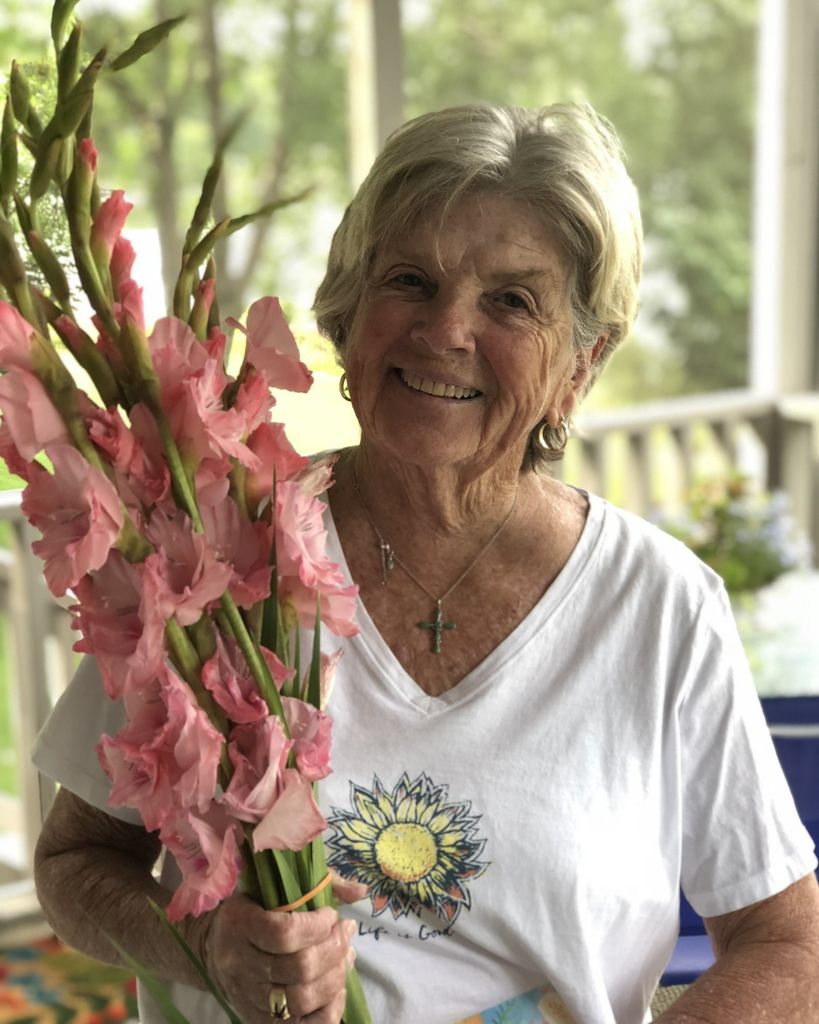 Julie Richardson Profile Photo