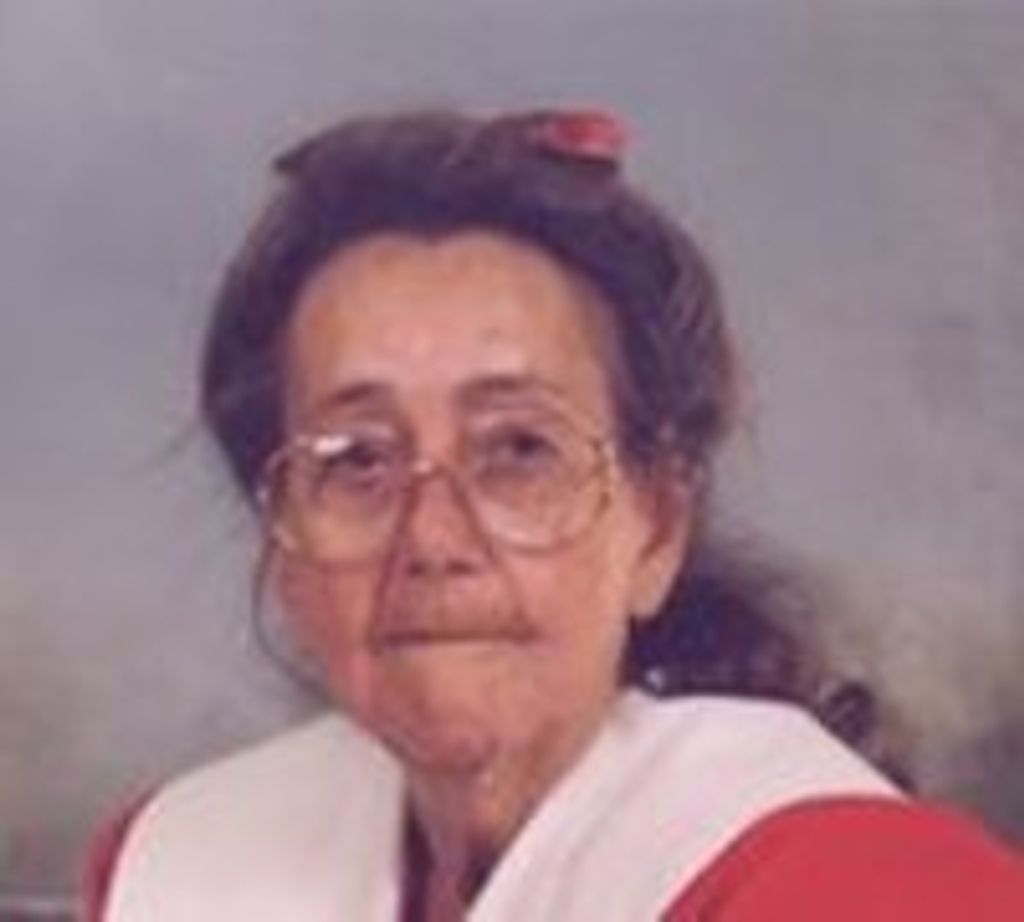 Evia Leblanc