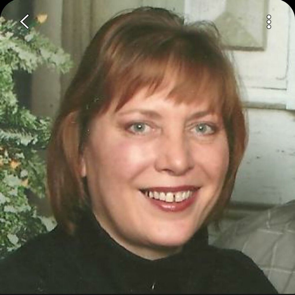 Laurie Cox Profile Photo