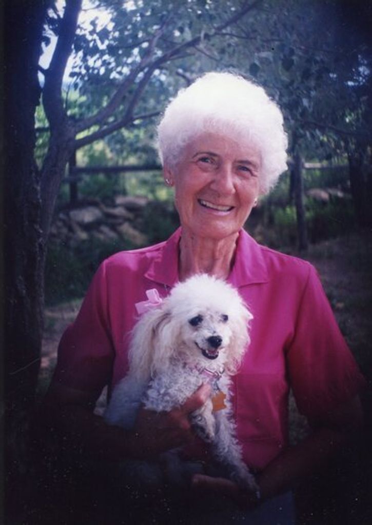 Betty Hiatt Profile Photo