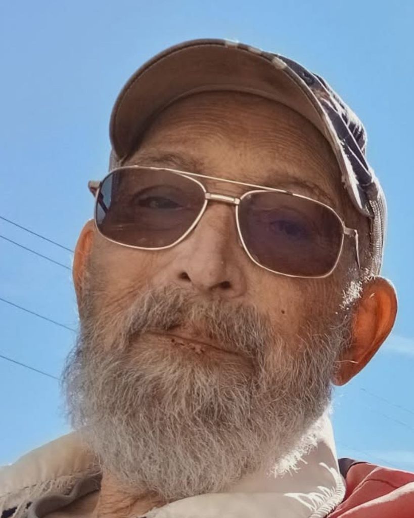 Robert "Robbie" Wood Profile Photo