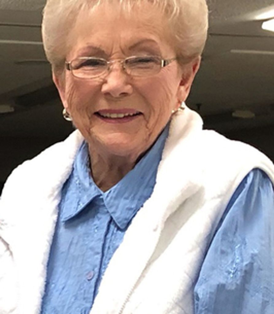 Joanne Deal - Hummel