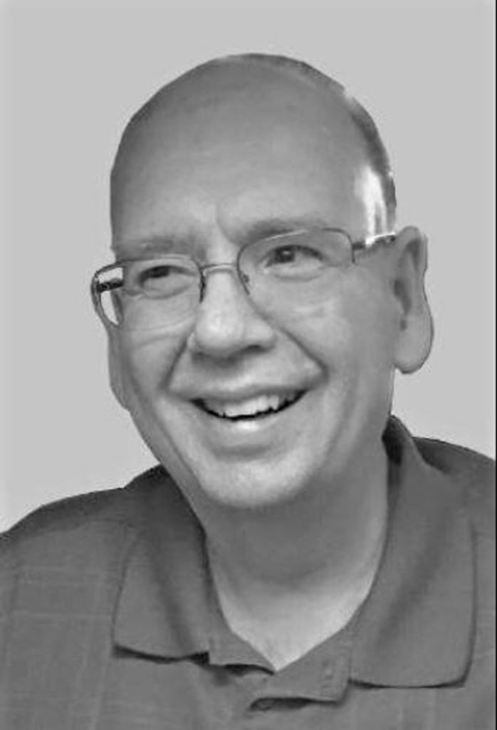 Robert George 'Bob' 'Beau' Fullerton