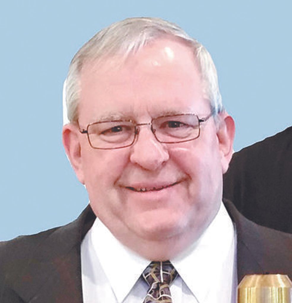 Michael Lee Lysfjord Profile Photo