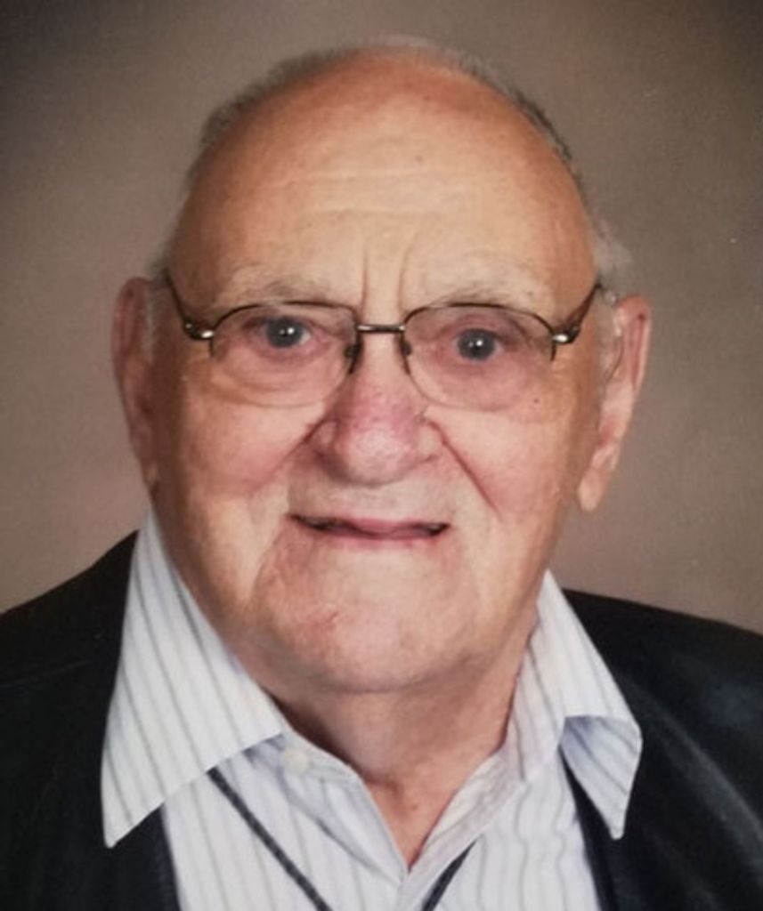 Gust M. Krueger Profile Photo