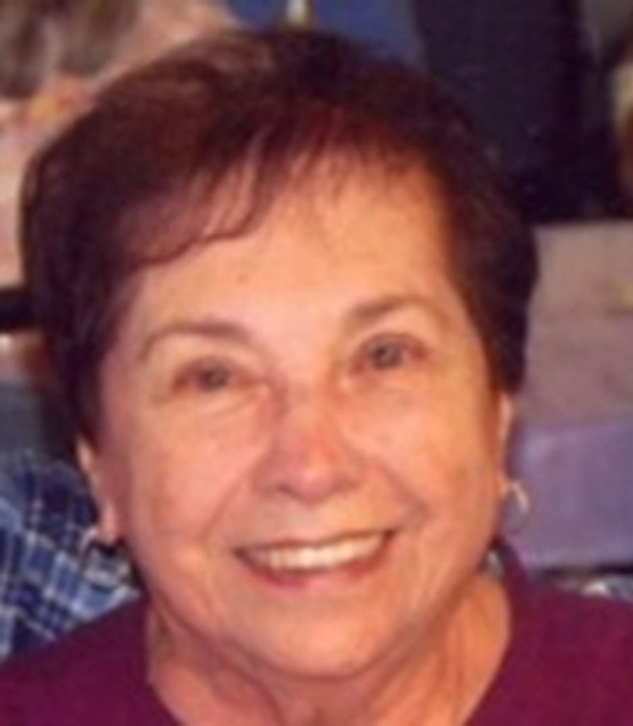 Evangeline Thas