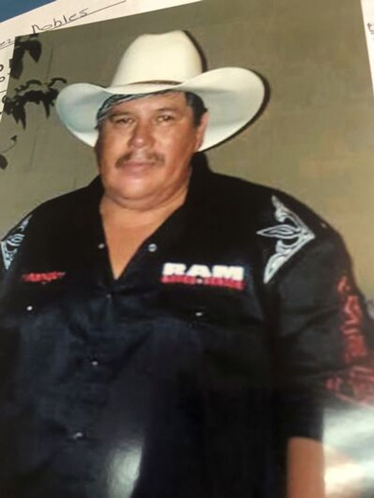 Armando Hernandez Robles Profile Photo