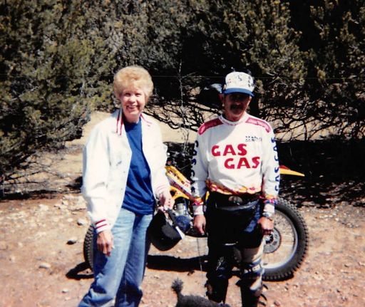 Dale Eugene Bobb photo gallery thumbnail 12 of 55