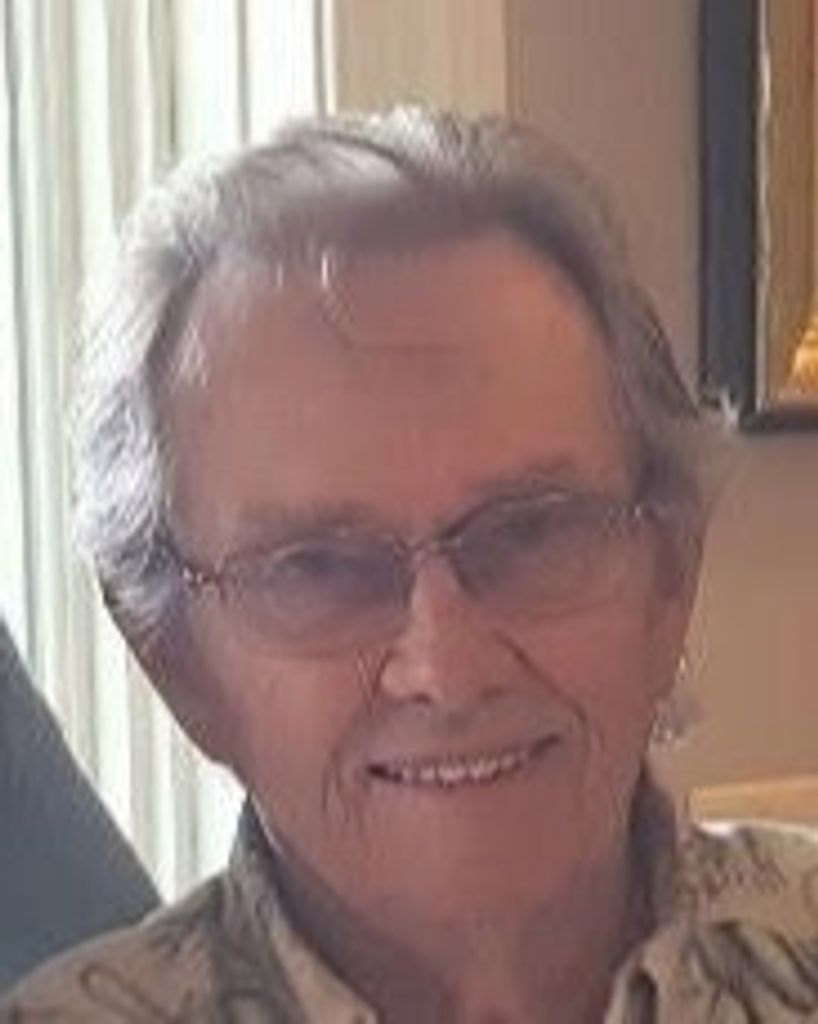 Donovan Bergman Tremont Folden