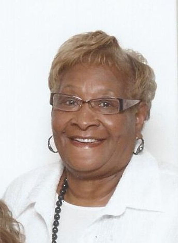 Berta Dell (Pugh)  Walker