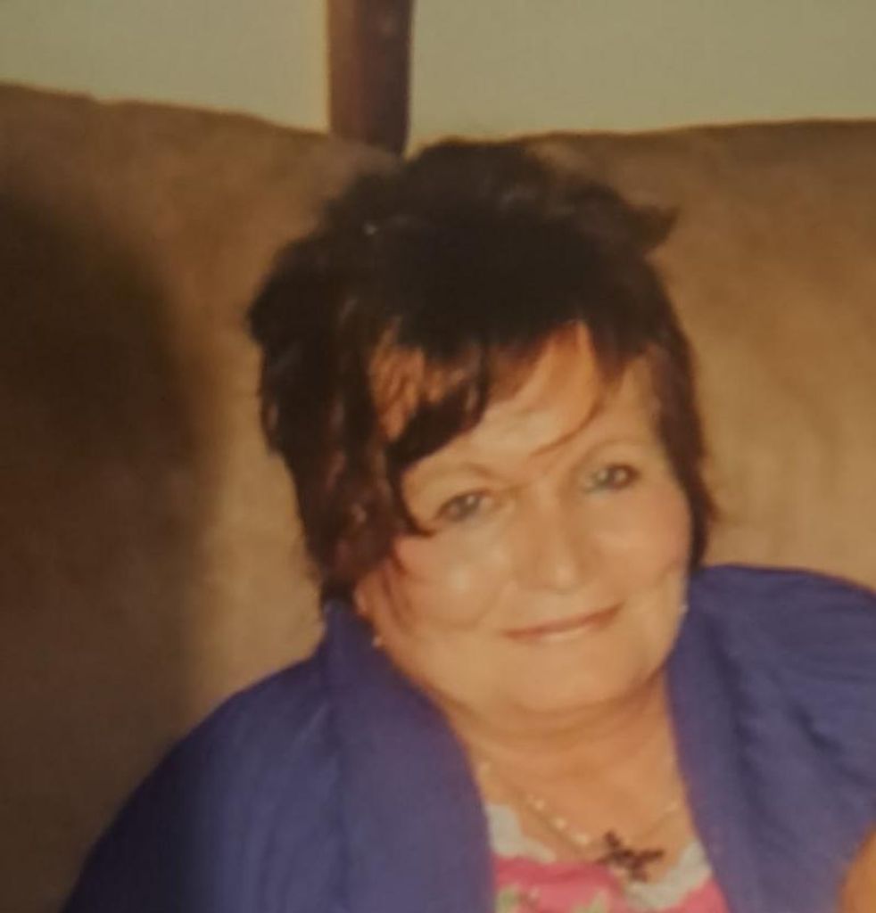 Lynn Elizabeth Davis Profile Photo