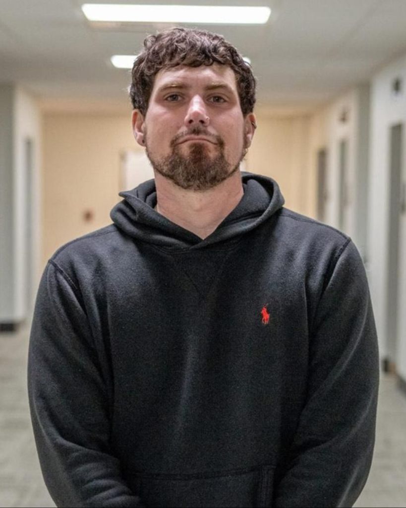 Travis Dervan Koch Profile Photo