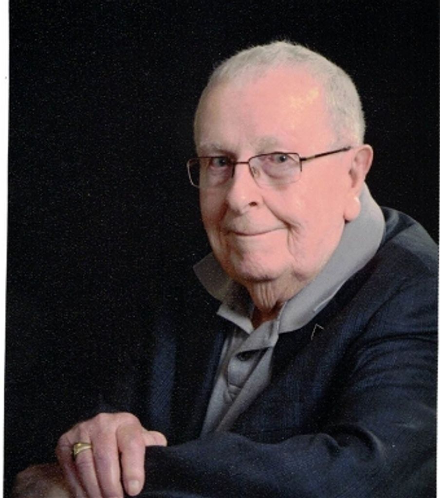 Raymond L Welk