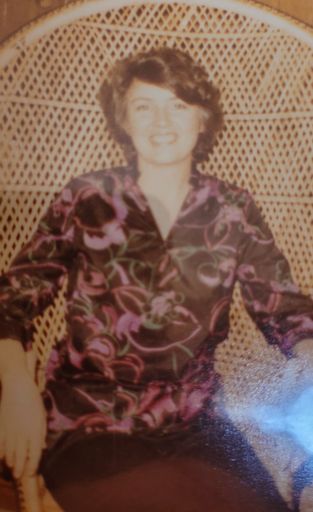Betty Murrell photo gallery thumbnail 8 of 22