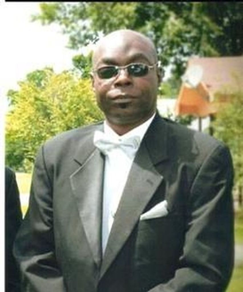 James Dequangguyne Woods Sr