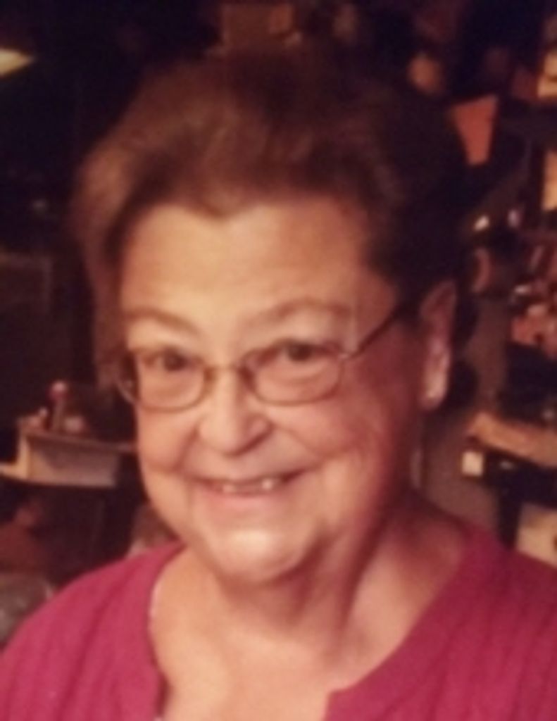 Linda (Thomas) Mathias