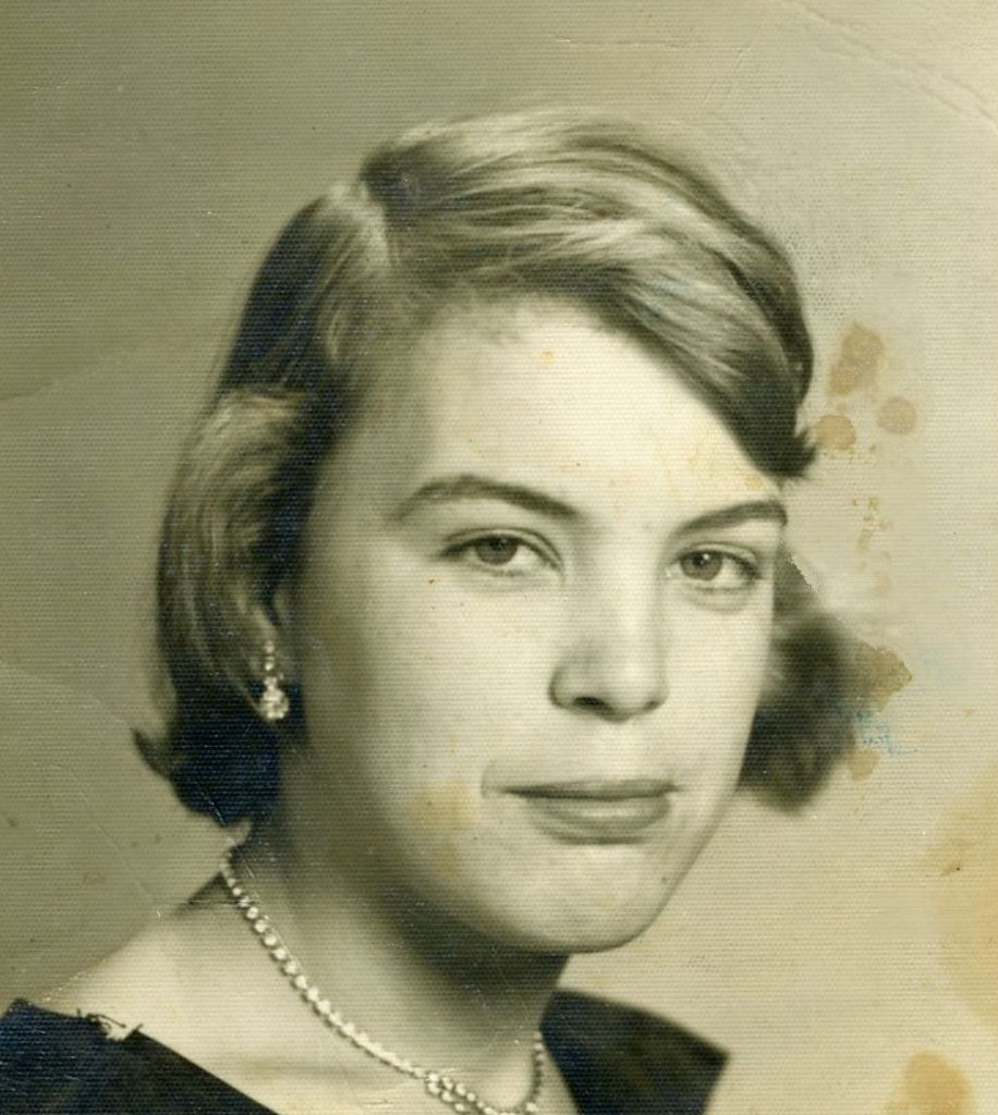 Mrs.  Mary Horne Hardison, 77