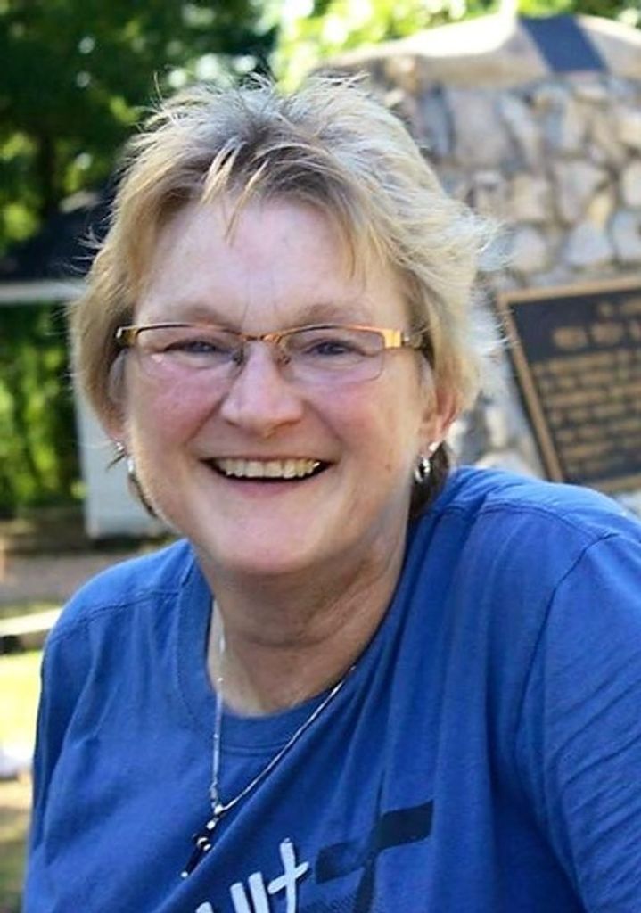 Lisa Lorraine (Nicholson) Reece Profile Photo