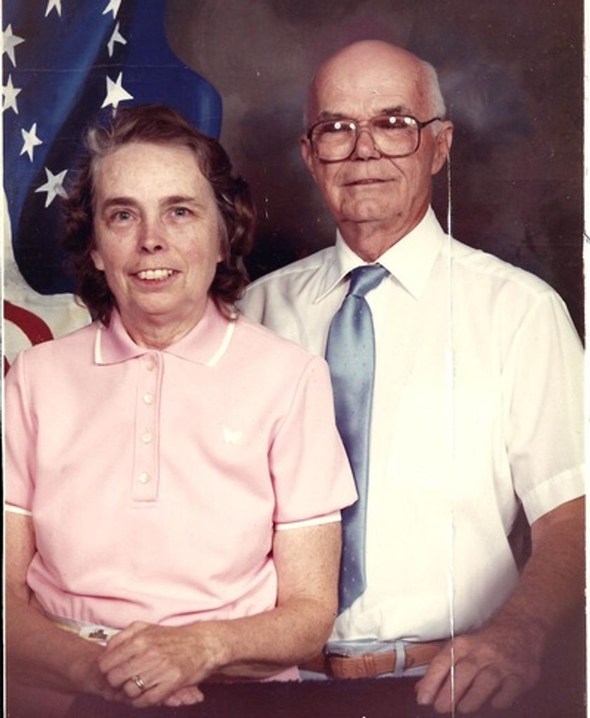 Seth Corbett Holloman Profile Photo