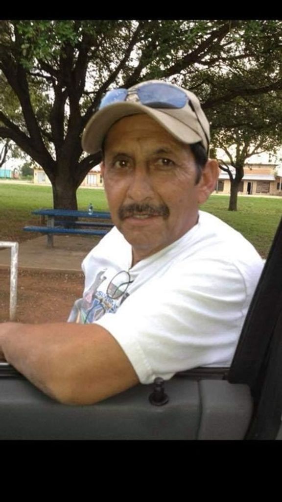 Ramon Martinez Profile Photo