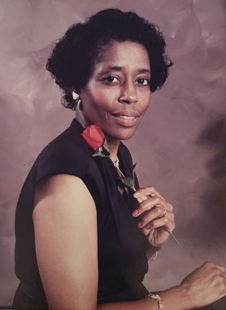 Mae F. Aponte Profile Photo