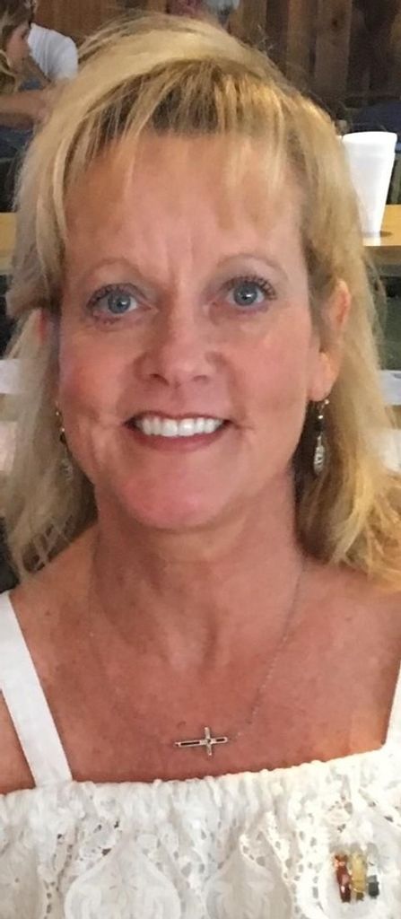 Tina Thomas Underwood Profile Photo