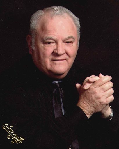 Wilbur Randall Giddens's obituary image