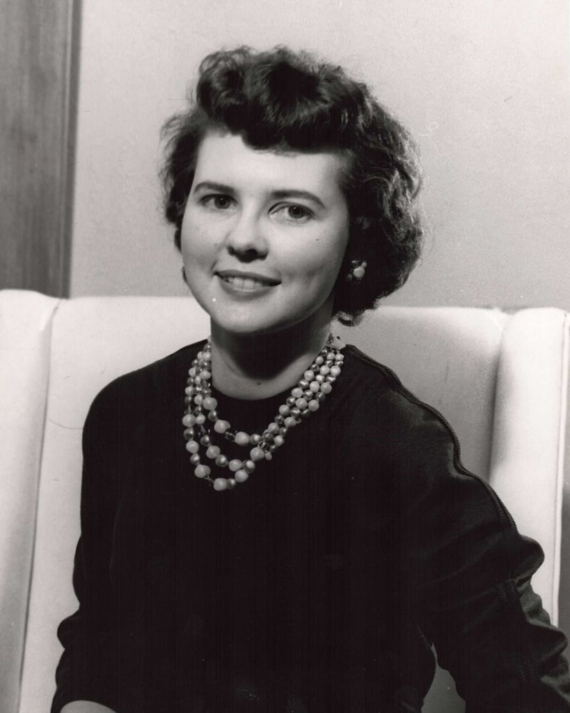 Ramona Lee Hines Profile Photo