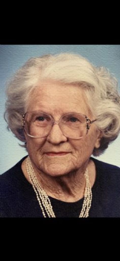 Carlyn Caughman Hahn Profile Photo