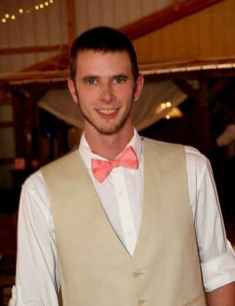 Aaron Lee Hilley Profile Photo