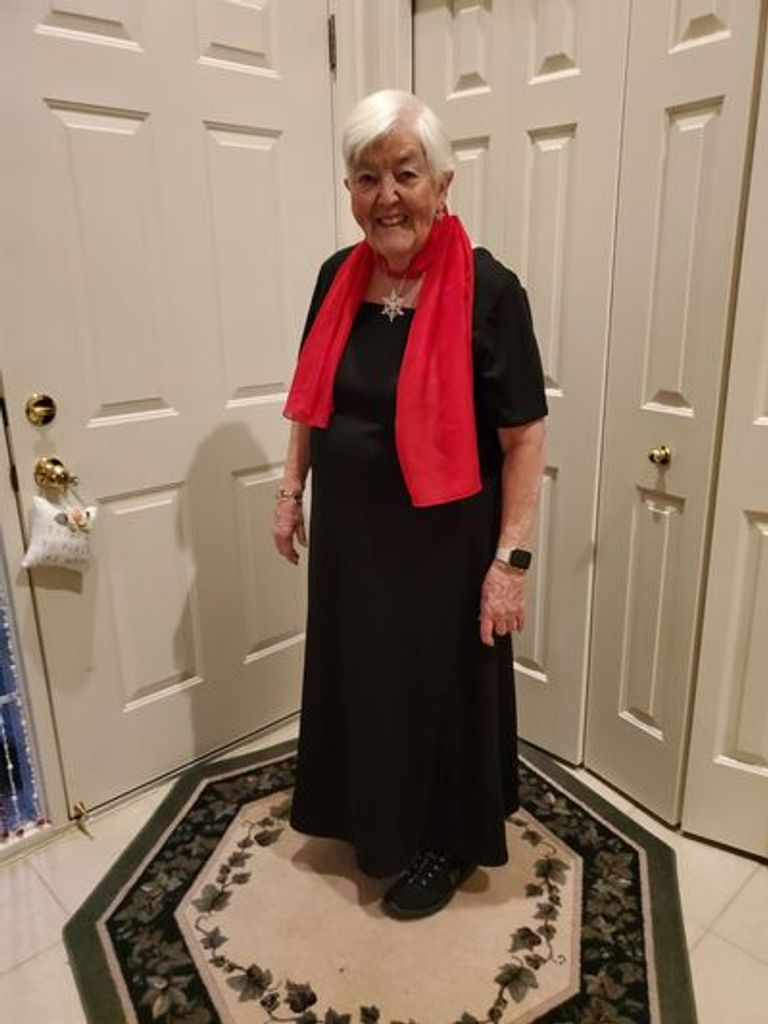 Laurna Lucille Badendieck Profile Photo