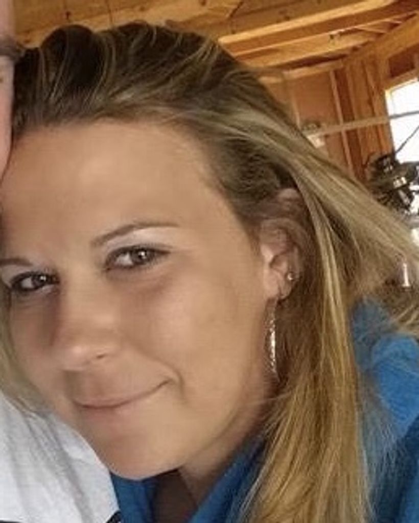Amanda Louise Karst Profile Photo