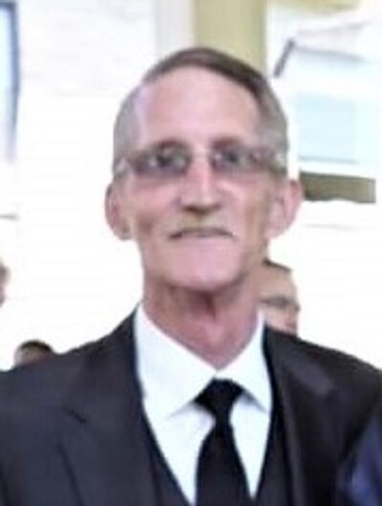 Warren Dean Mccrary Profile Photo