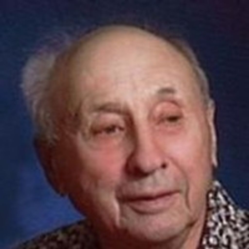 Benjamin J Decker