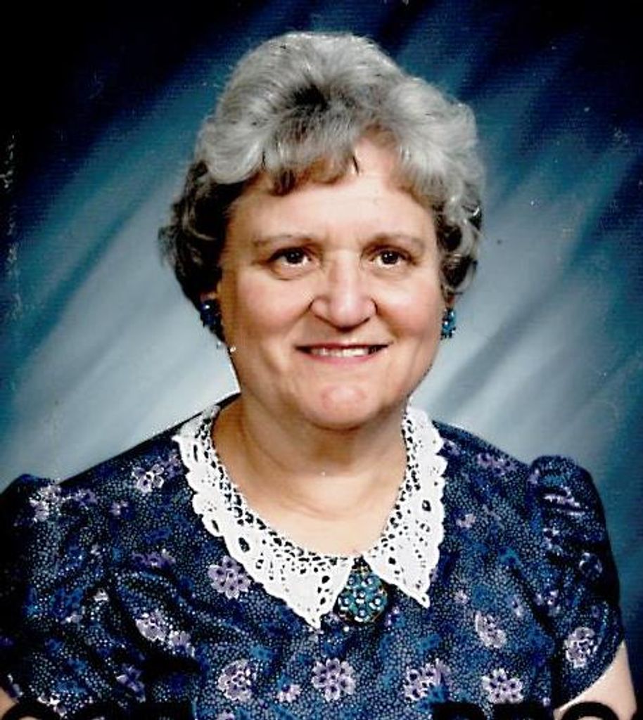 Bernice "Bernie" Linder