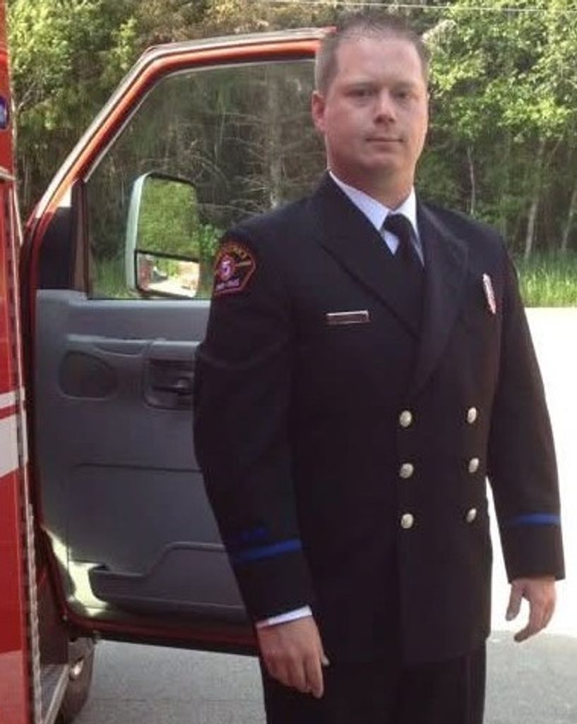 Ryan Edward Graham