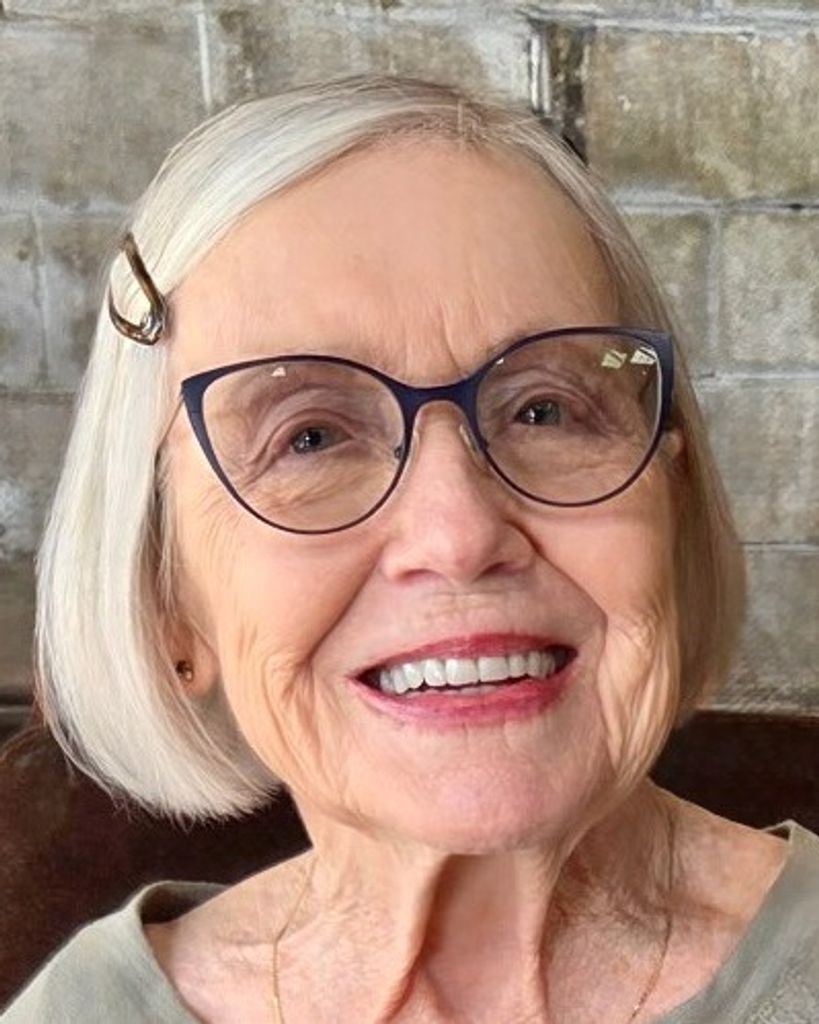 Esther Maxine Johnston Warner Profile Photo