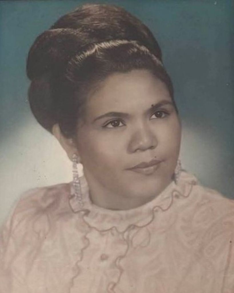 Catalina R. Landeros