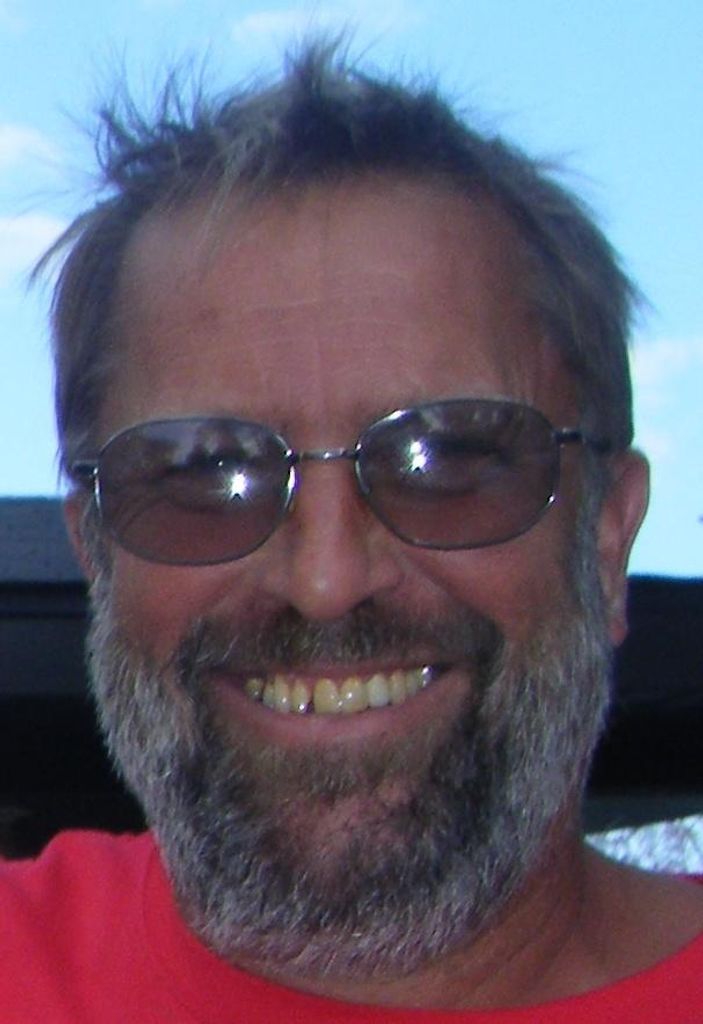 Dennis Larsen
