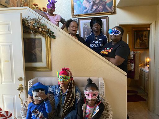 Ernestine Gail Williams photo gallery thumbnail 68 of 101