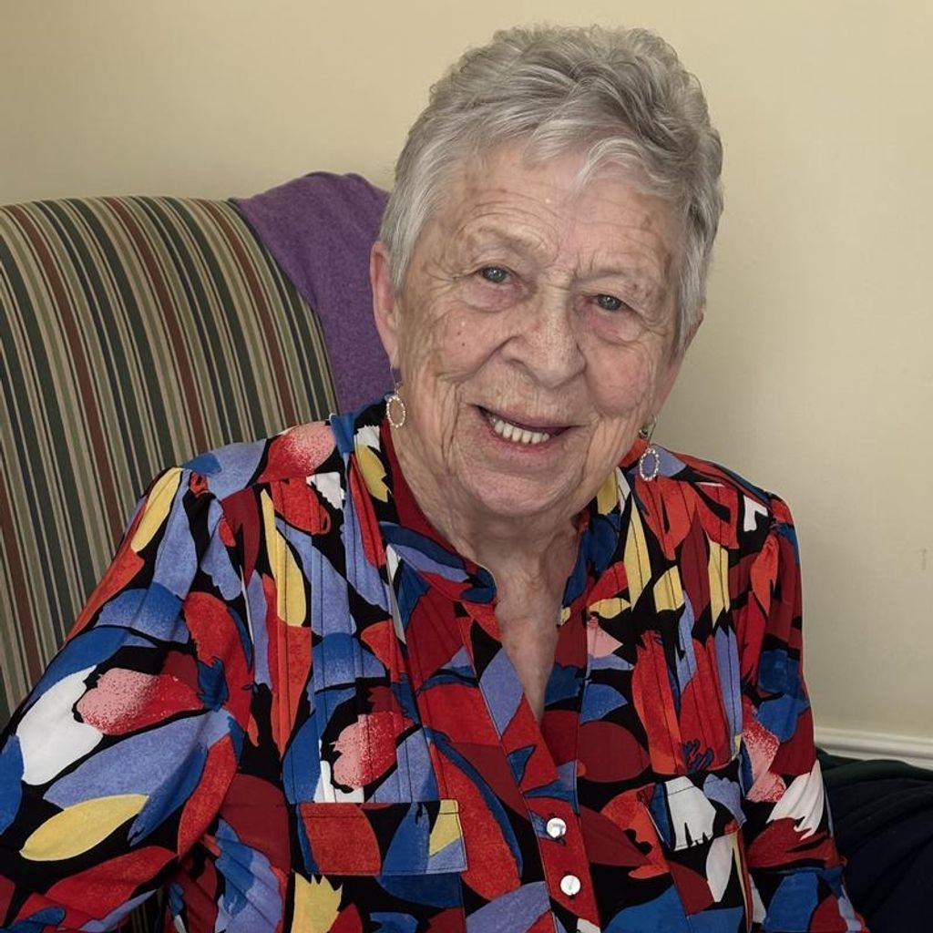 Olive Iola Luddington Profile Photo