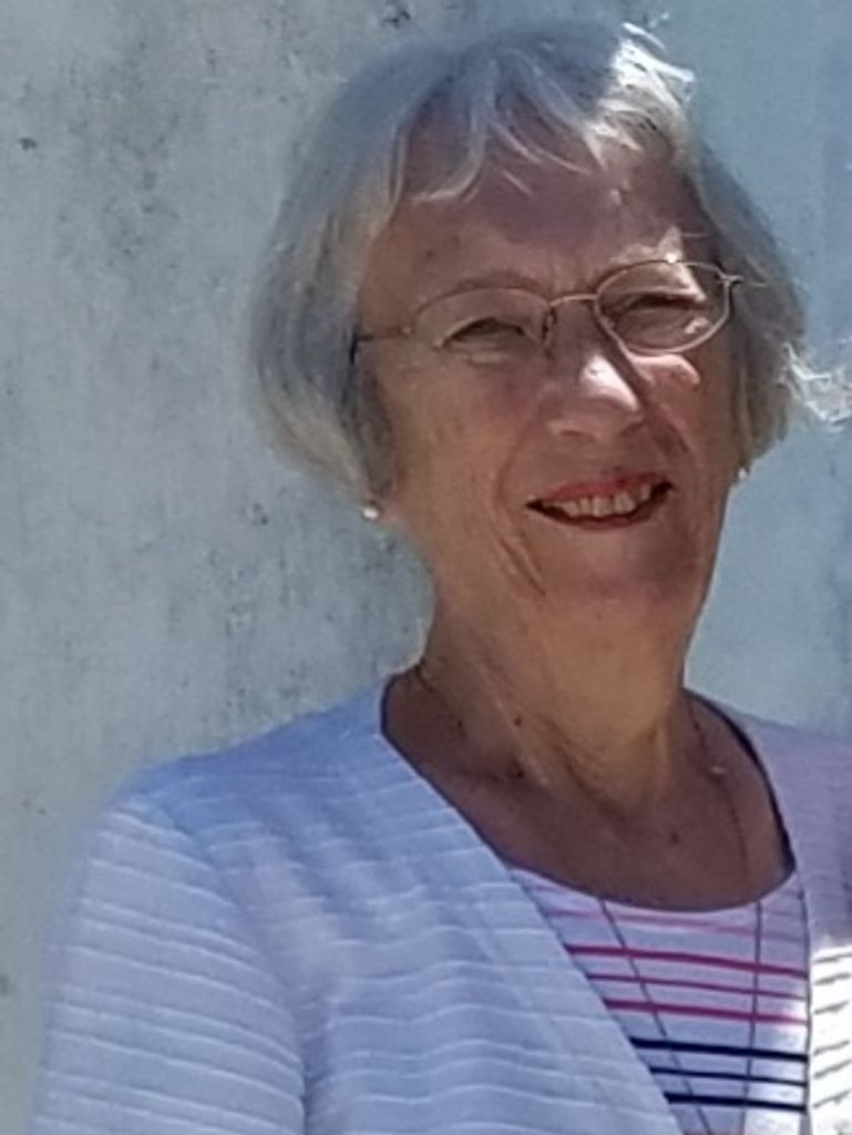 Mae Ritchie Simmons