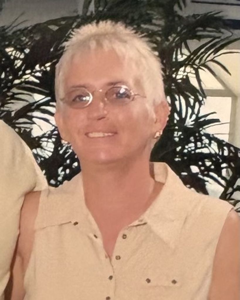 Daphne L. Cross Profile Photo